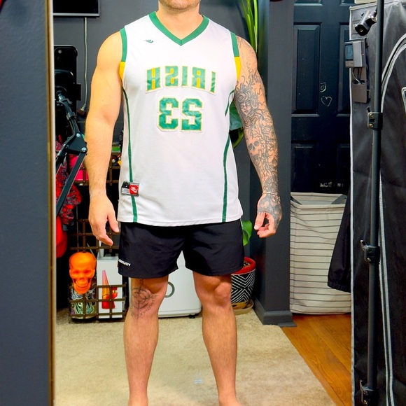 Lebron James Jersey - Size Men's L (Large) - Picture 1 of 7